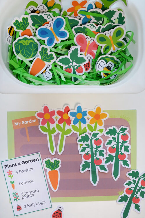 build-a-garden-play-mat Build a garden printable with playmat